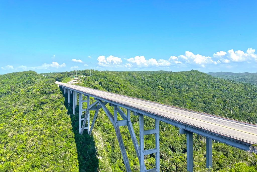 Puente de Bacunayagua